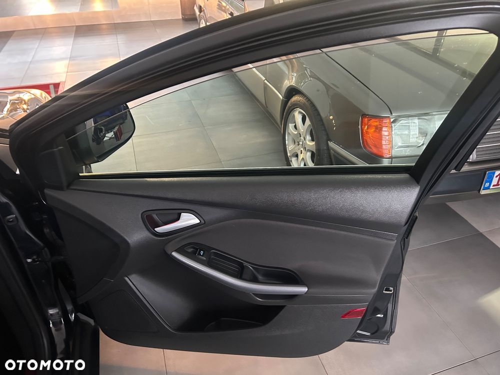 Ford Focus 1.6 TDCi DPF Start-Stopp-System Business - 28