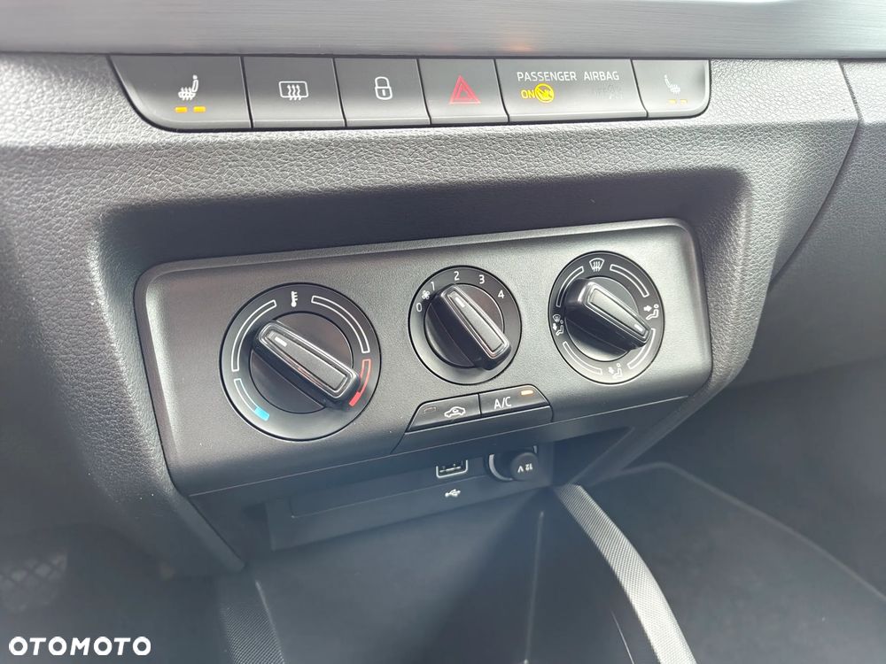 Skoda Fabia 1.0 TSI Ambition - 16