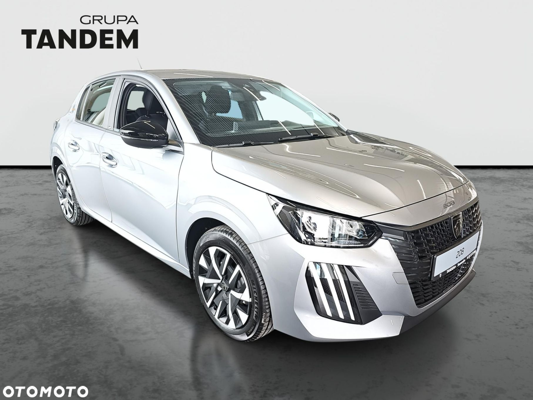 Peugeot 208 - 3