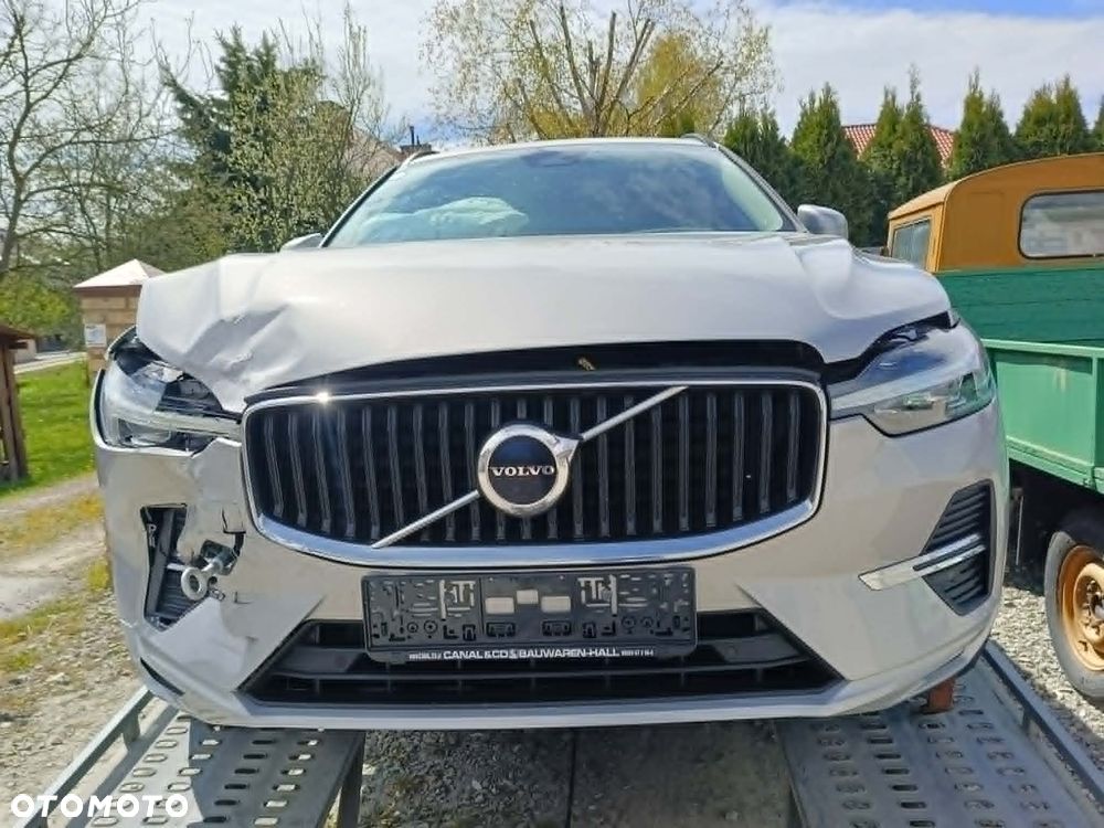Volvo XC 60 B4 D Geartronic Momentum - 9