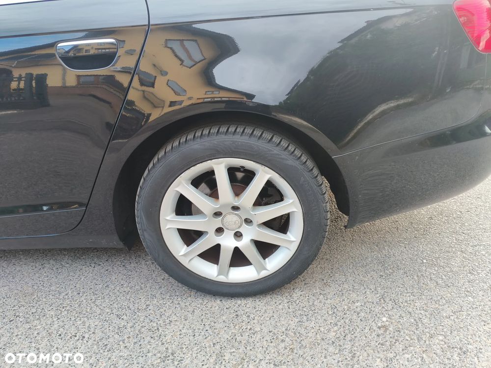 Audi A6 Avant 2.4 multitronic - 31