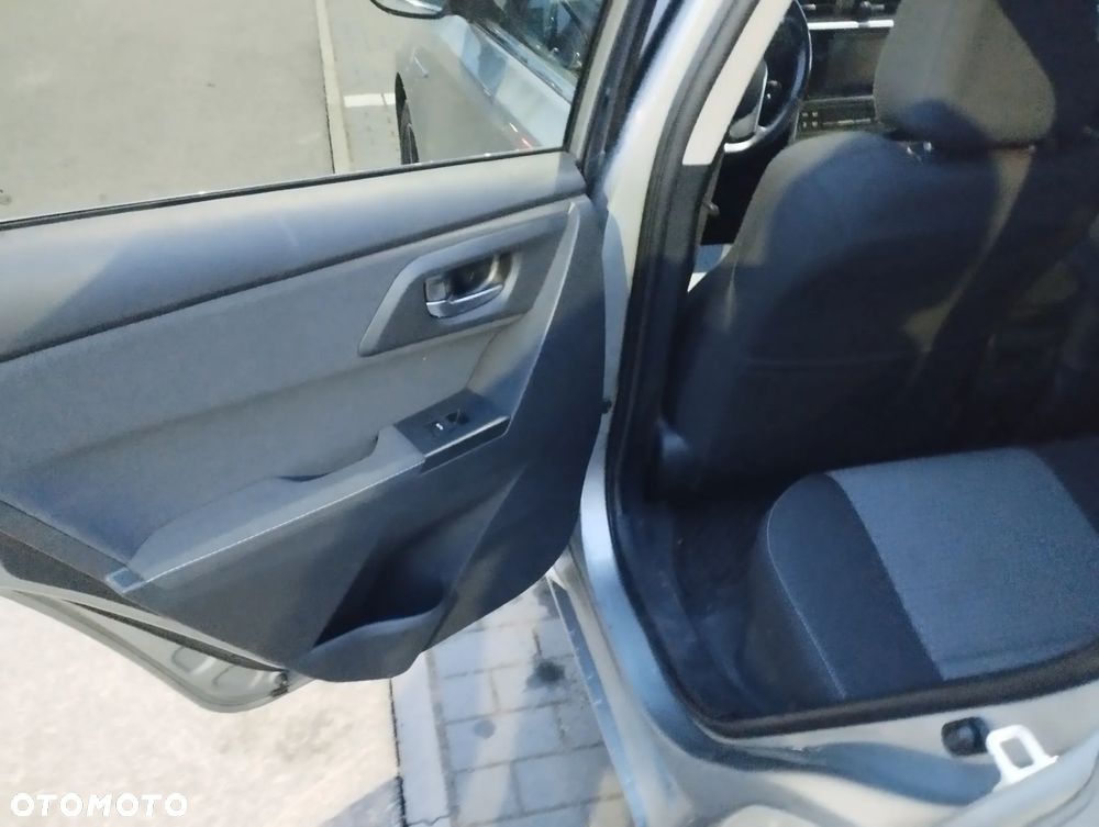 Toyota Auris - 7
