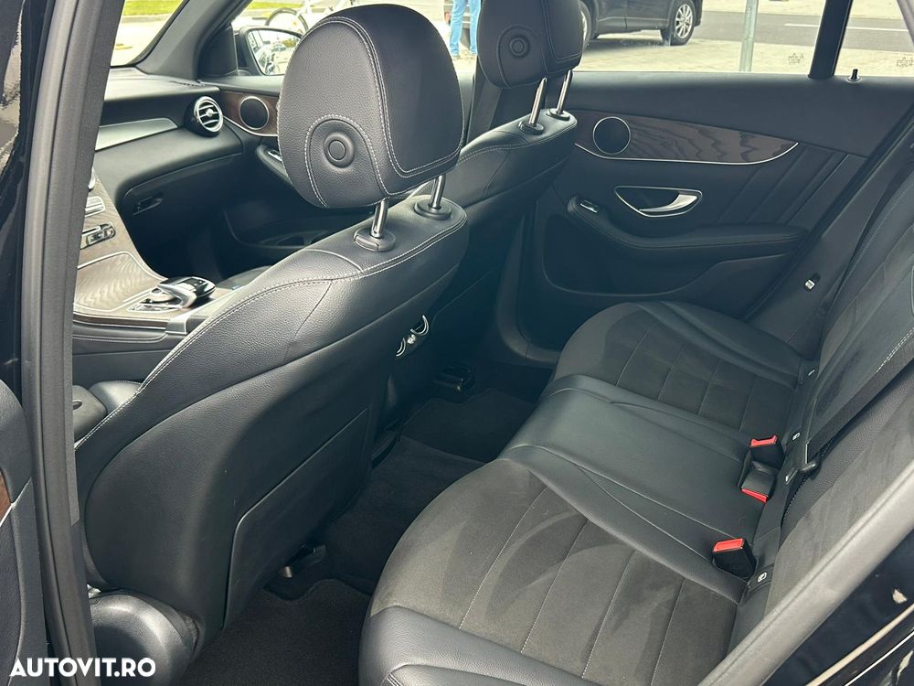 Mercedes-Benz GLC 250 d 4MATIC - 4