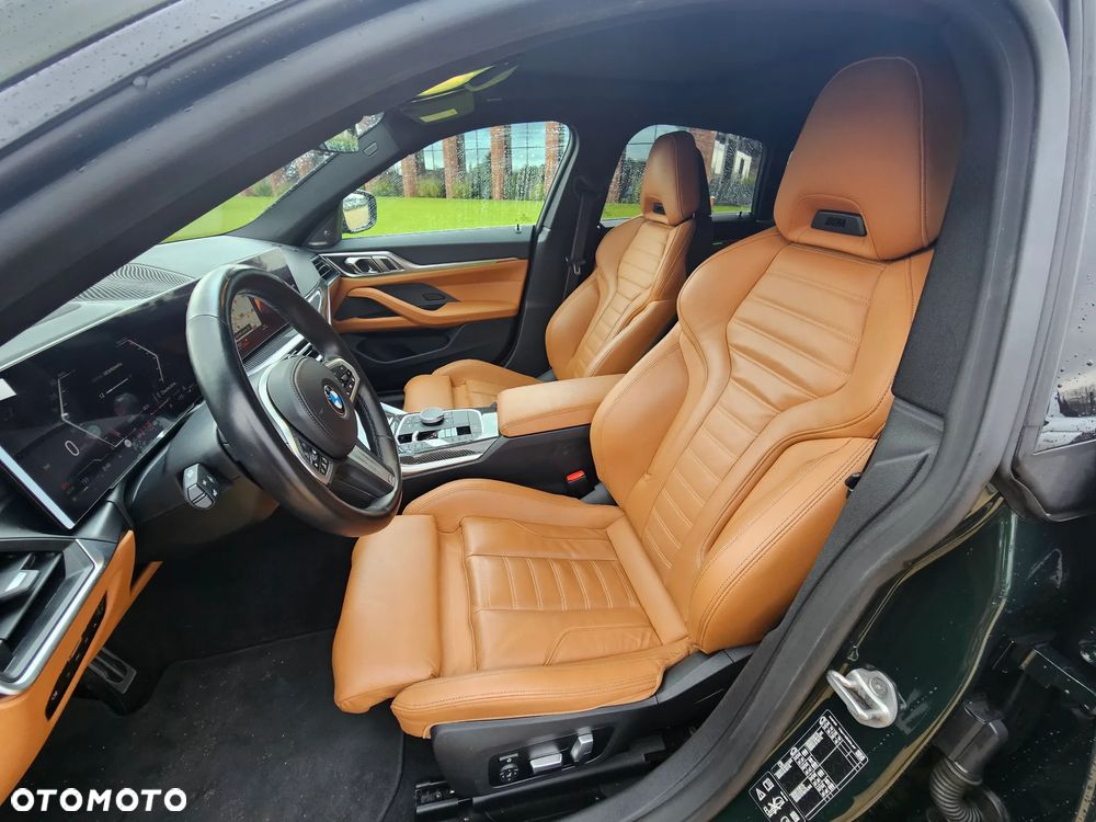 BMW Seria 4 M440i xDrive mHEV sport - 13