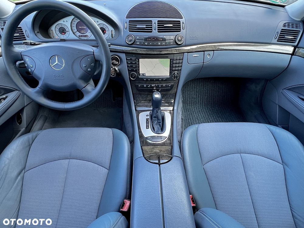 Mercedes-Benz Klasa E - 38