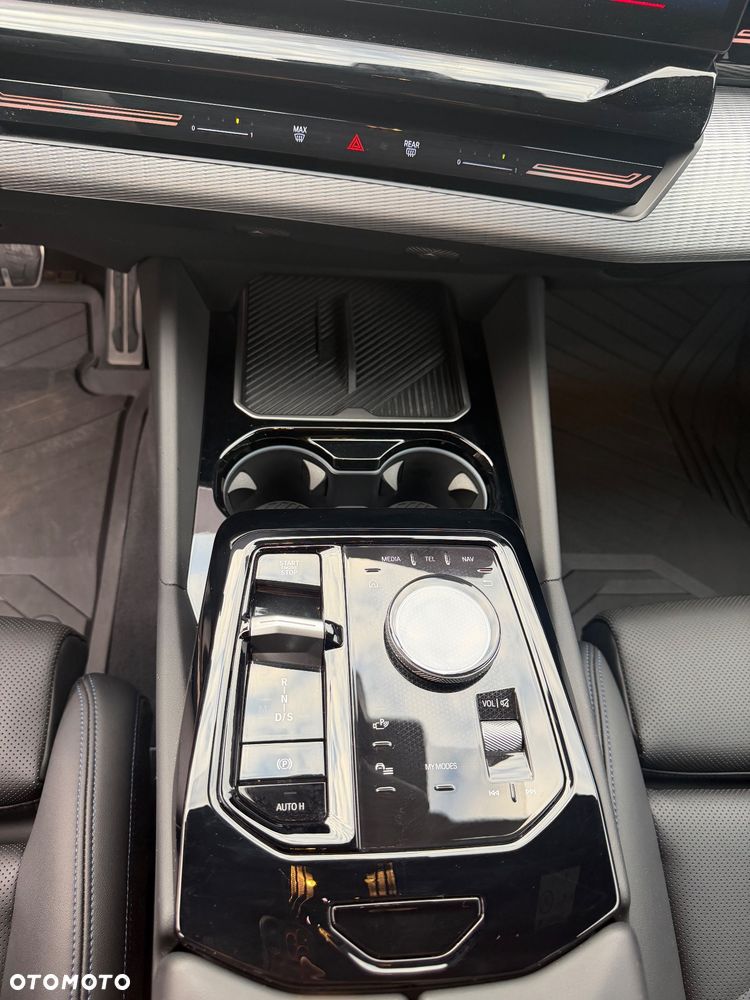 BMW Seria 5 - 28