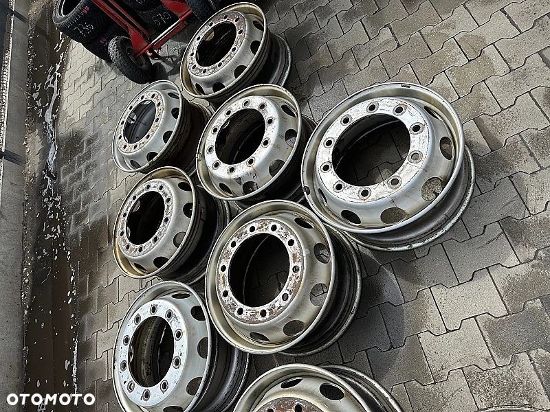 Felgi Stalowe 22,5 x 9,00 - 4