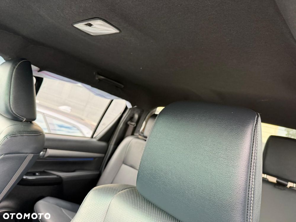 Toyota Hilux 2.8 D-4D Double Cab Invincible Sport 4x4 - 21