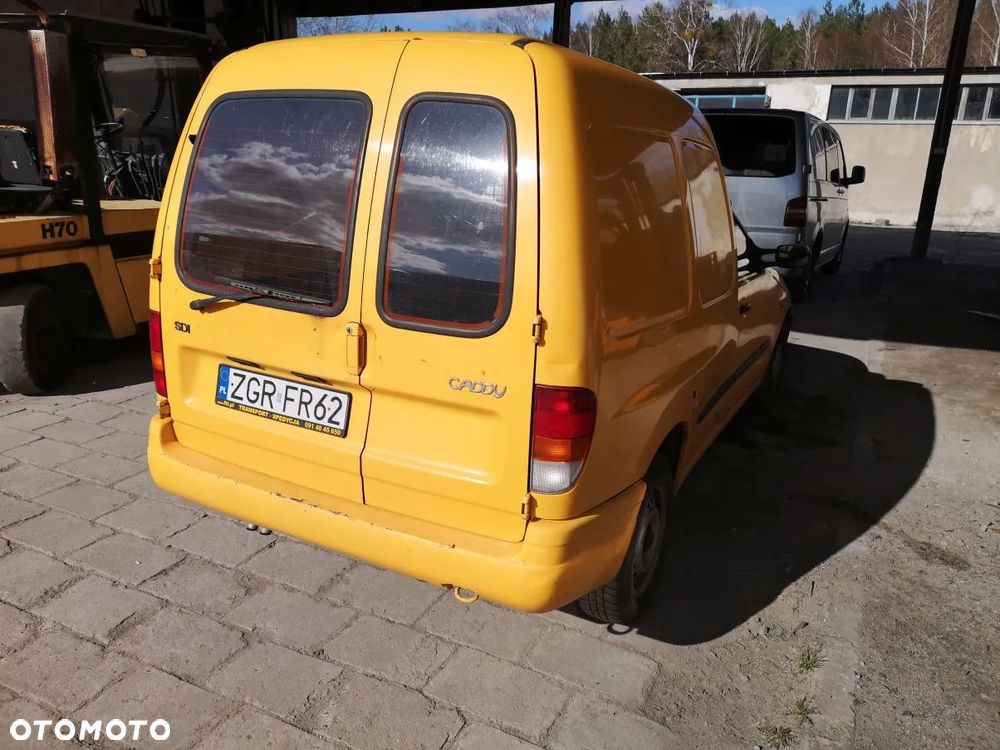 Volkswagen CADDY - 4