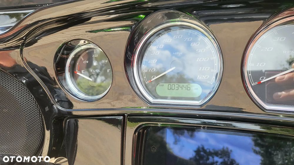 Harley-Davidson Touring Street Glide - 8