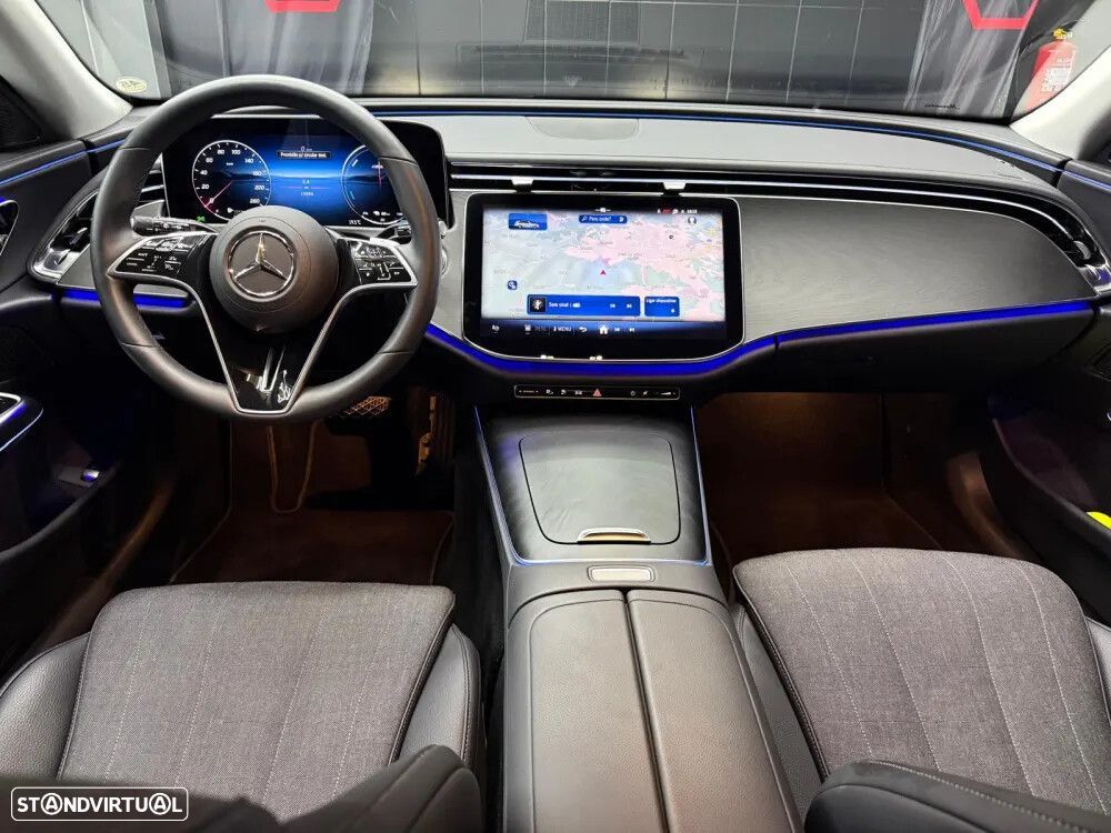 Mercedes-Benz E 300 de - 23