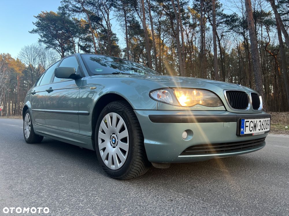 BMW Seria 3 318i - 2