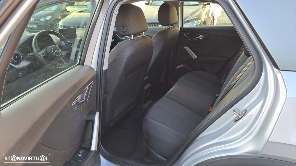Audi Q2 1.6 TDI Design - 25