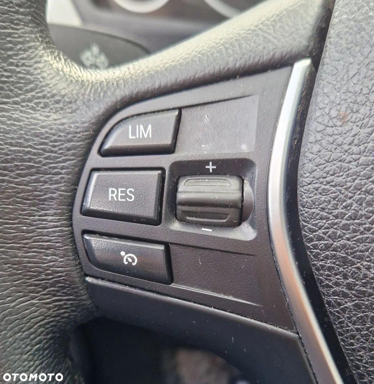 BMW Seria 3 320d Luxury Line - 19
