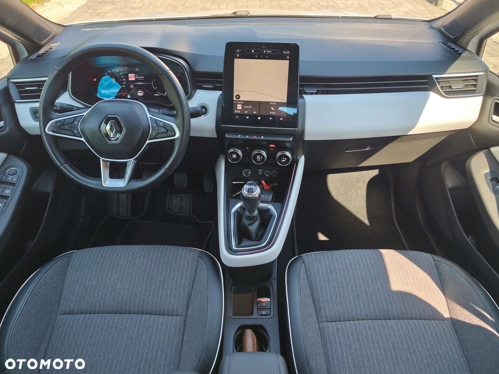 Renault Clio BLUE dCi 100 BUSINESS EDITION - 23