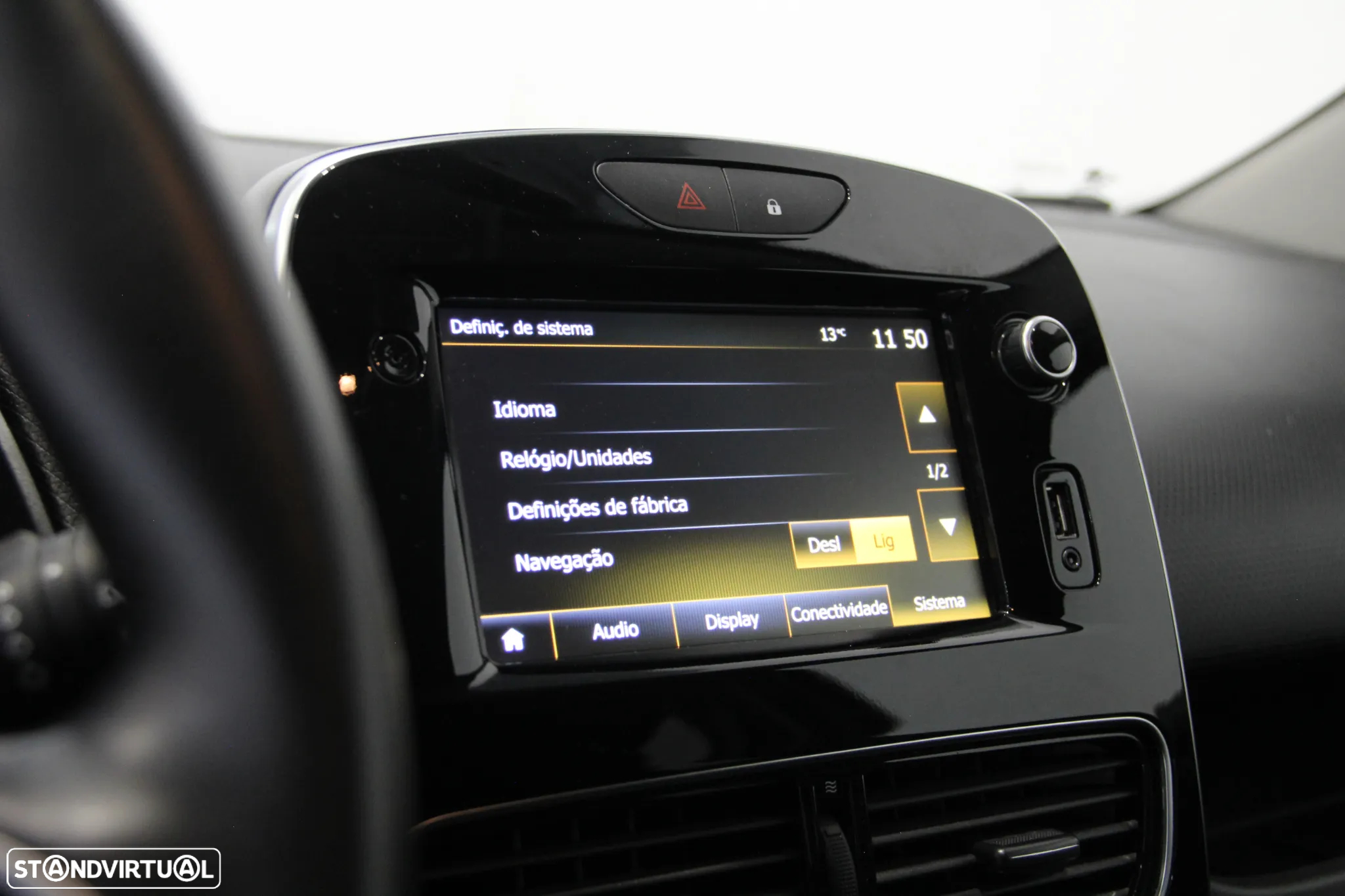 Renault Clio Sport Tourer 1.5 dCi Limited - 24