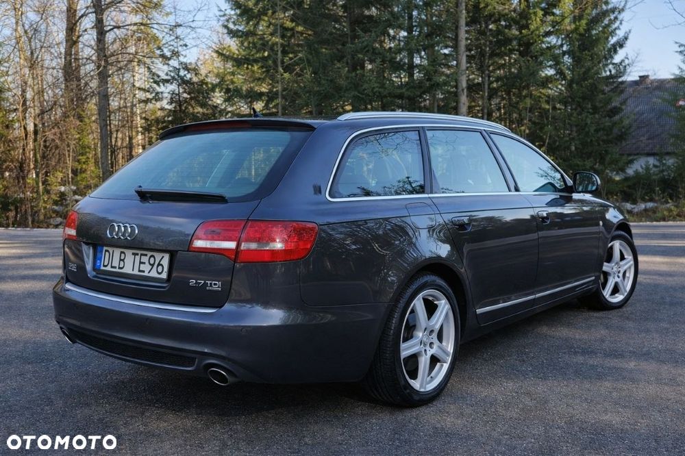 Audi A6 Avant - 1