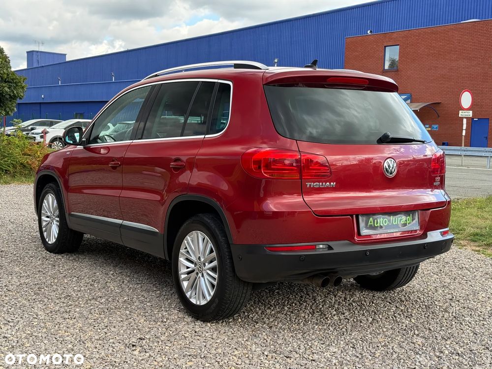 Volkswagen Tiguan - 11
