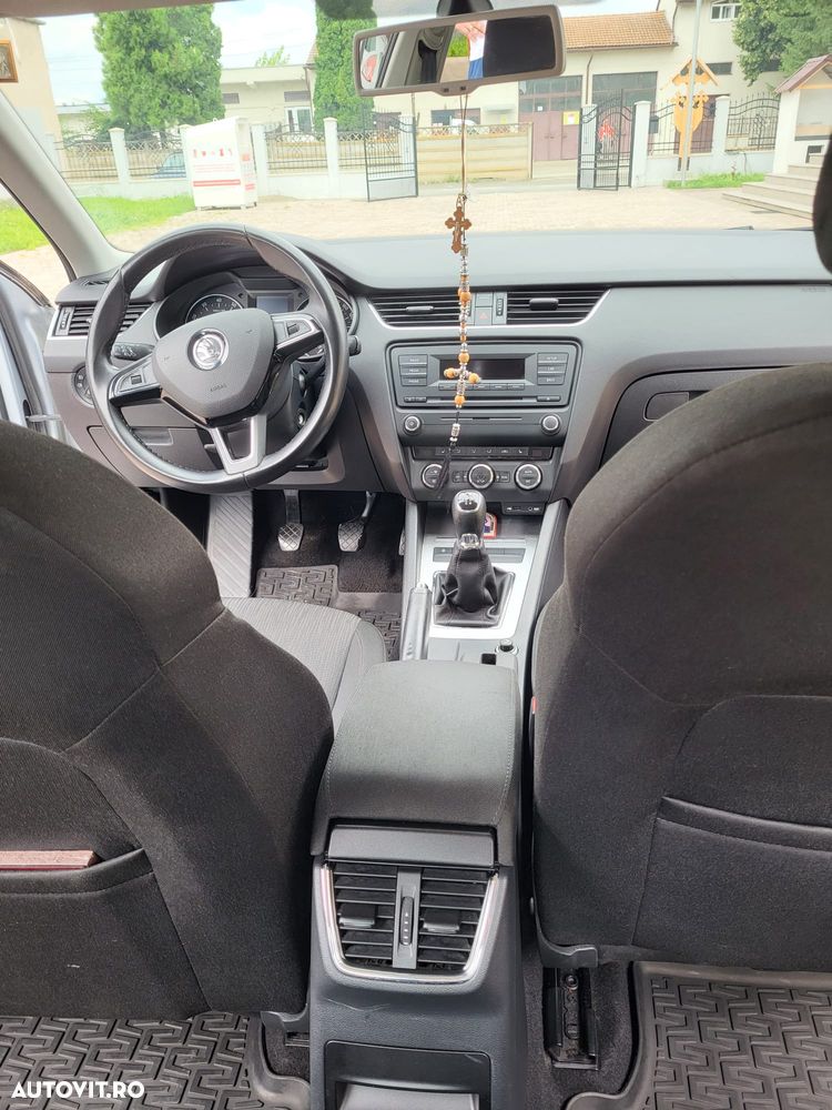 Skoda Octavia 1.2 TSI ELEGANCE - 5