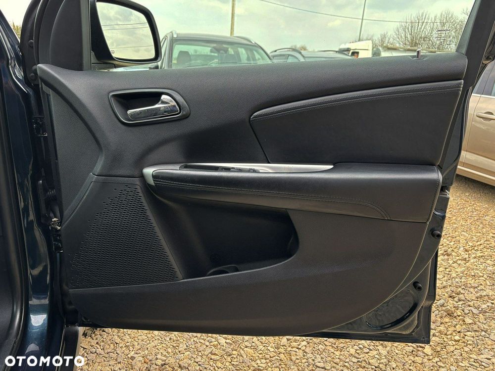 Fiat Freemont 2.0 Multijet Urban AWD - 27