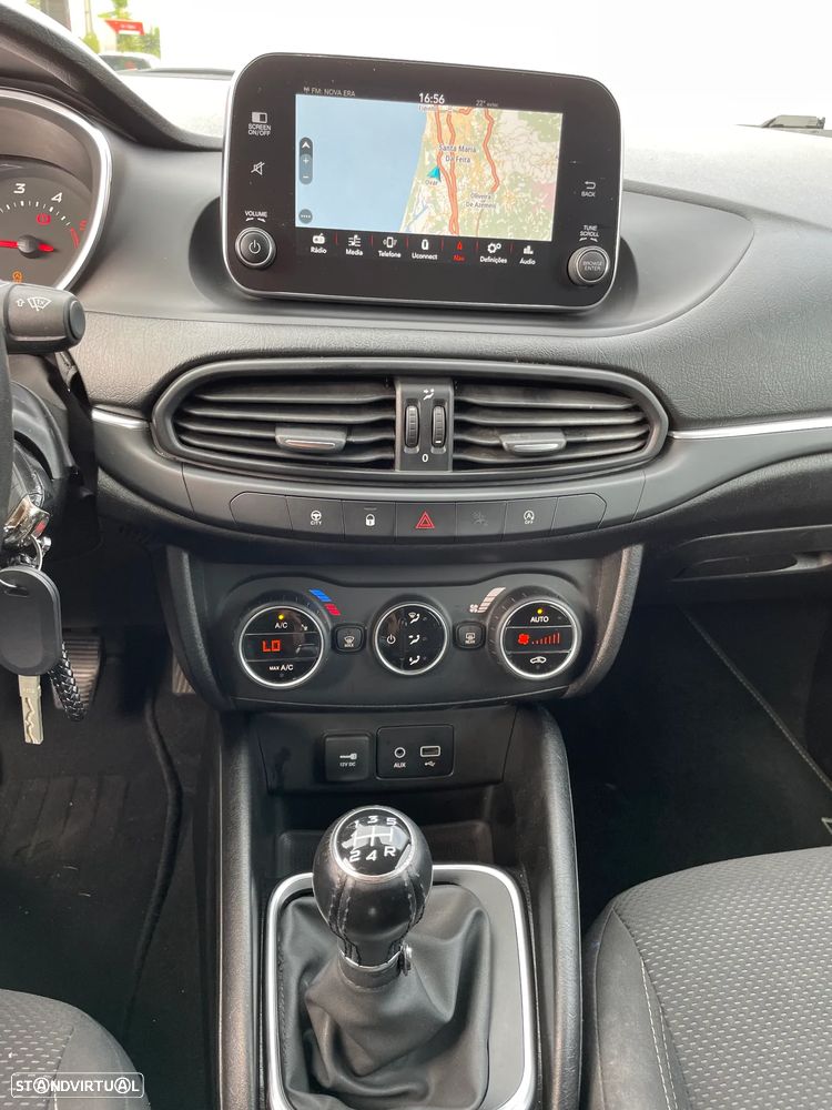 Fiat Tipo Station Wagon 1.3 M-Jet Lounge - 10