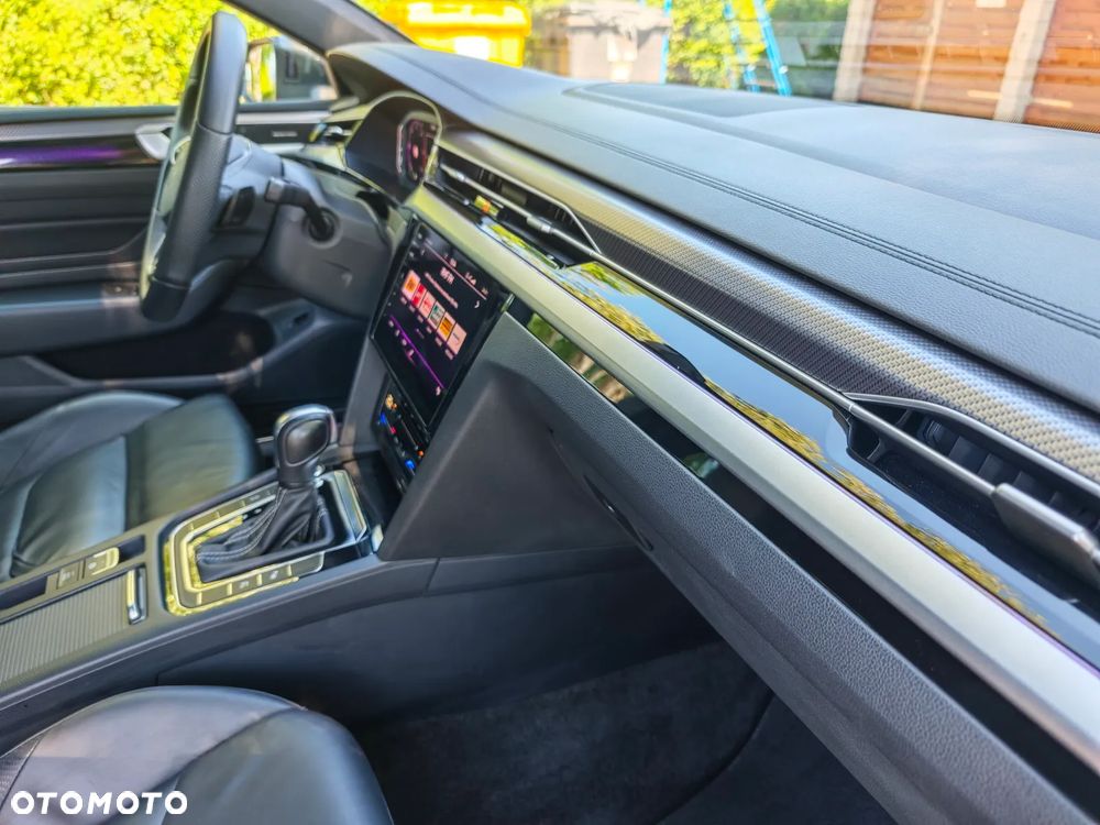 Volkswagen Arteon 2.0 TDI 4Motion R-Line DSG - 28