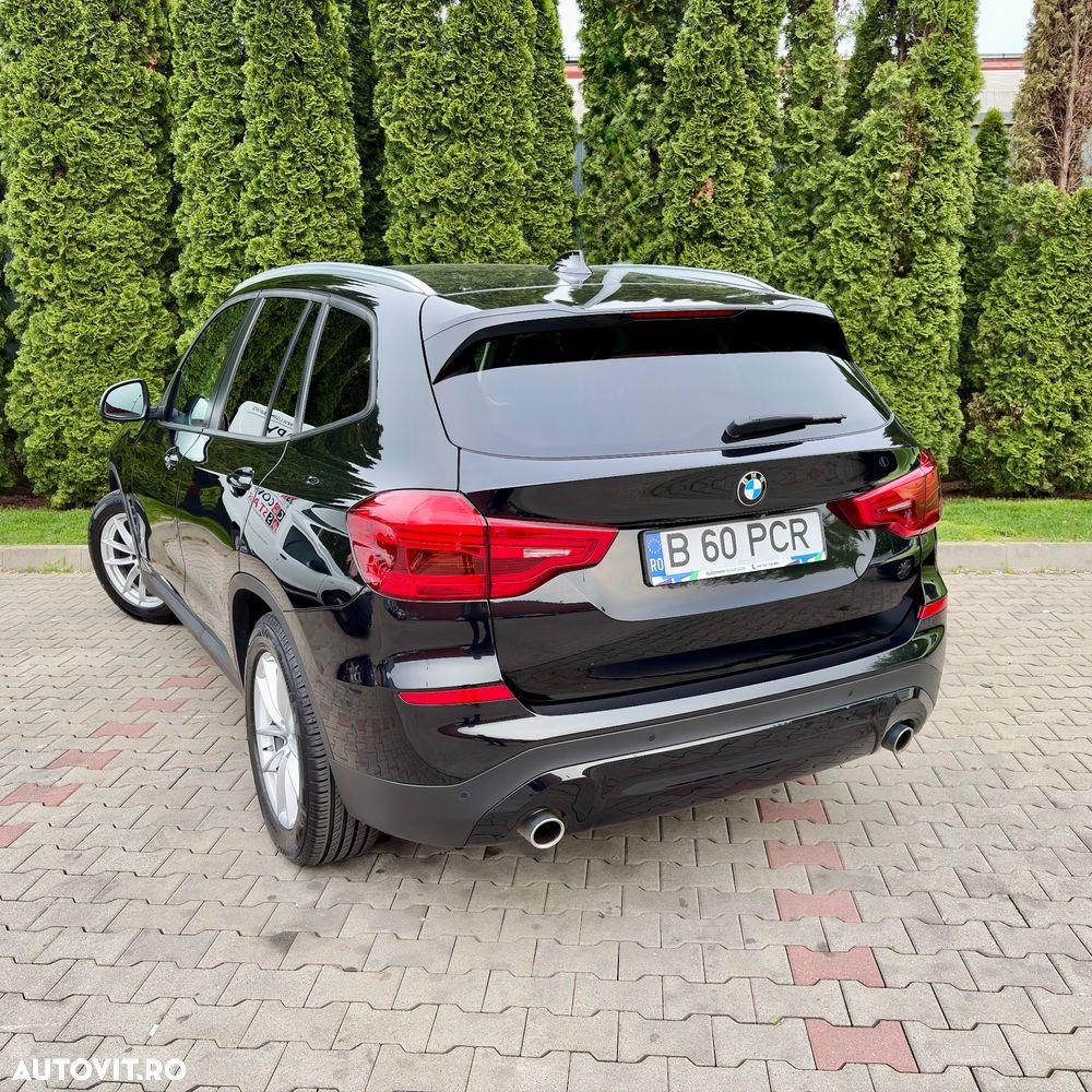 BMW X3 sDrive18d AT MHEV - 3