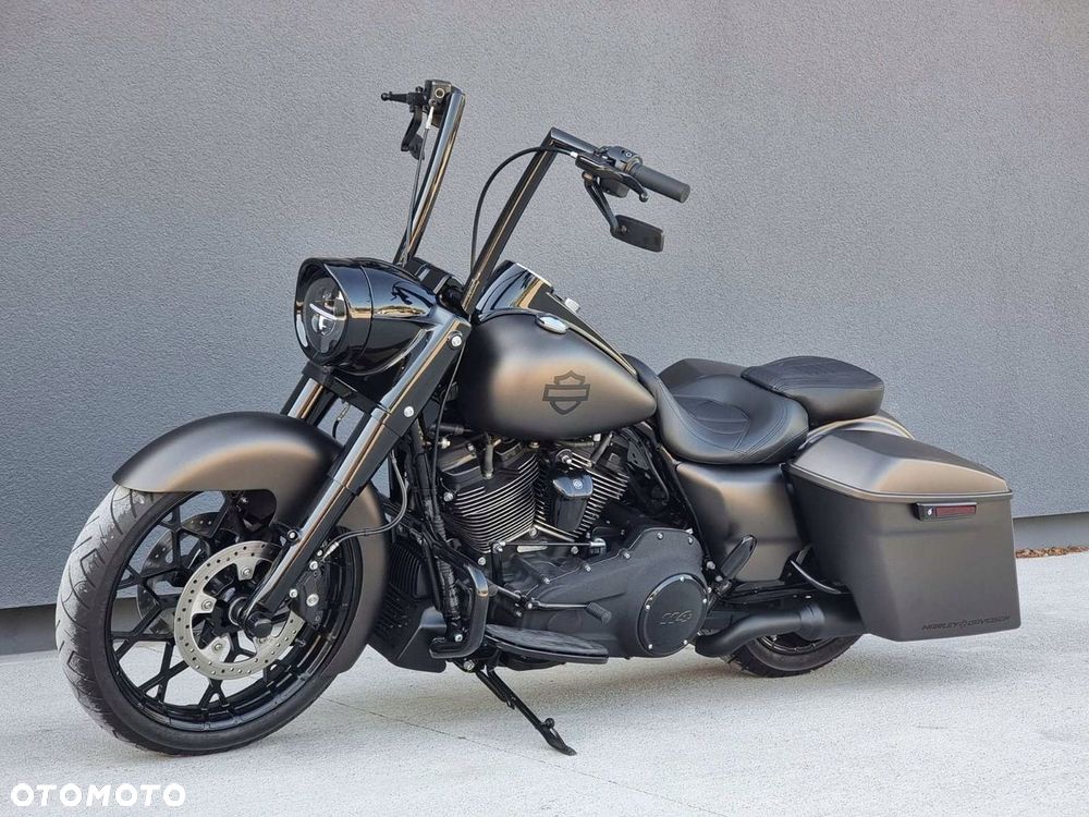 Chromowana obudowa reflektora Harley Touring Road King - 10
