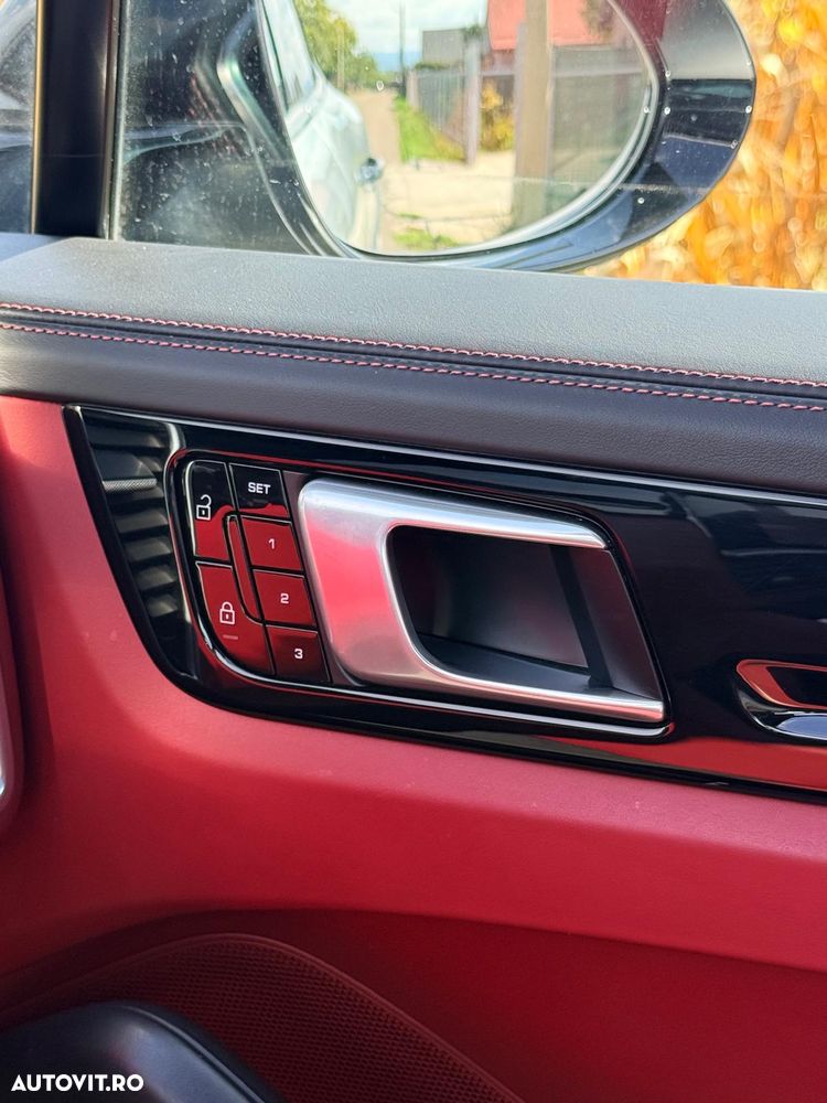 Porsche Cayenne Tiptronic S - 7