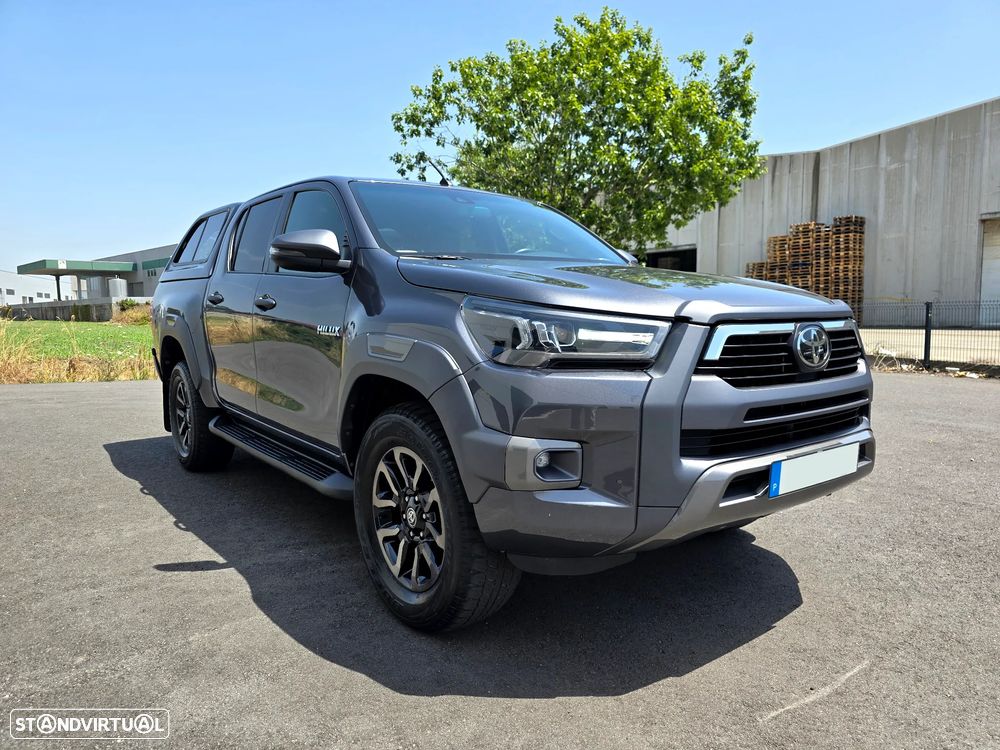 Toyota Hilux 2.8 D-4D 4WD Invincible TA - 13