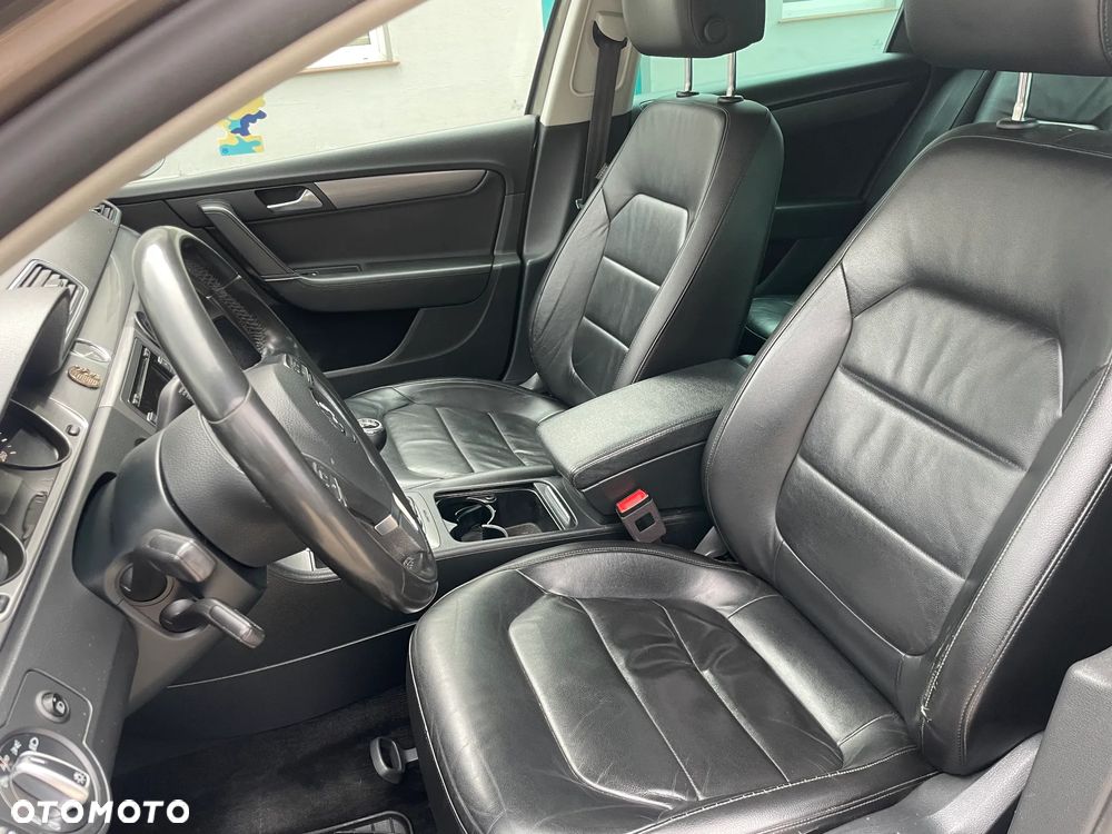 Volkswagen Passat 2.0 TDI 4Mot Comfortline - 16