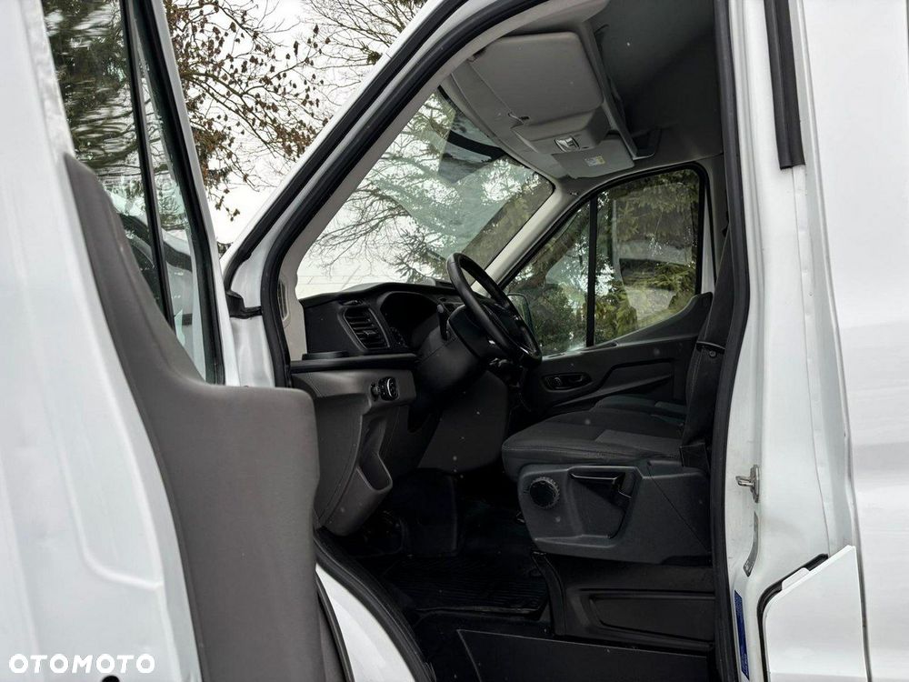 Ford Transit - 7