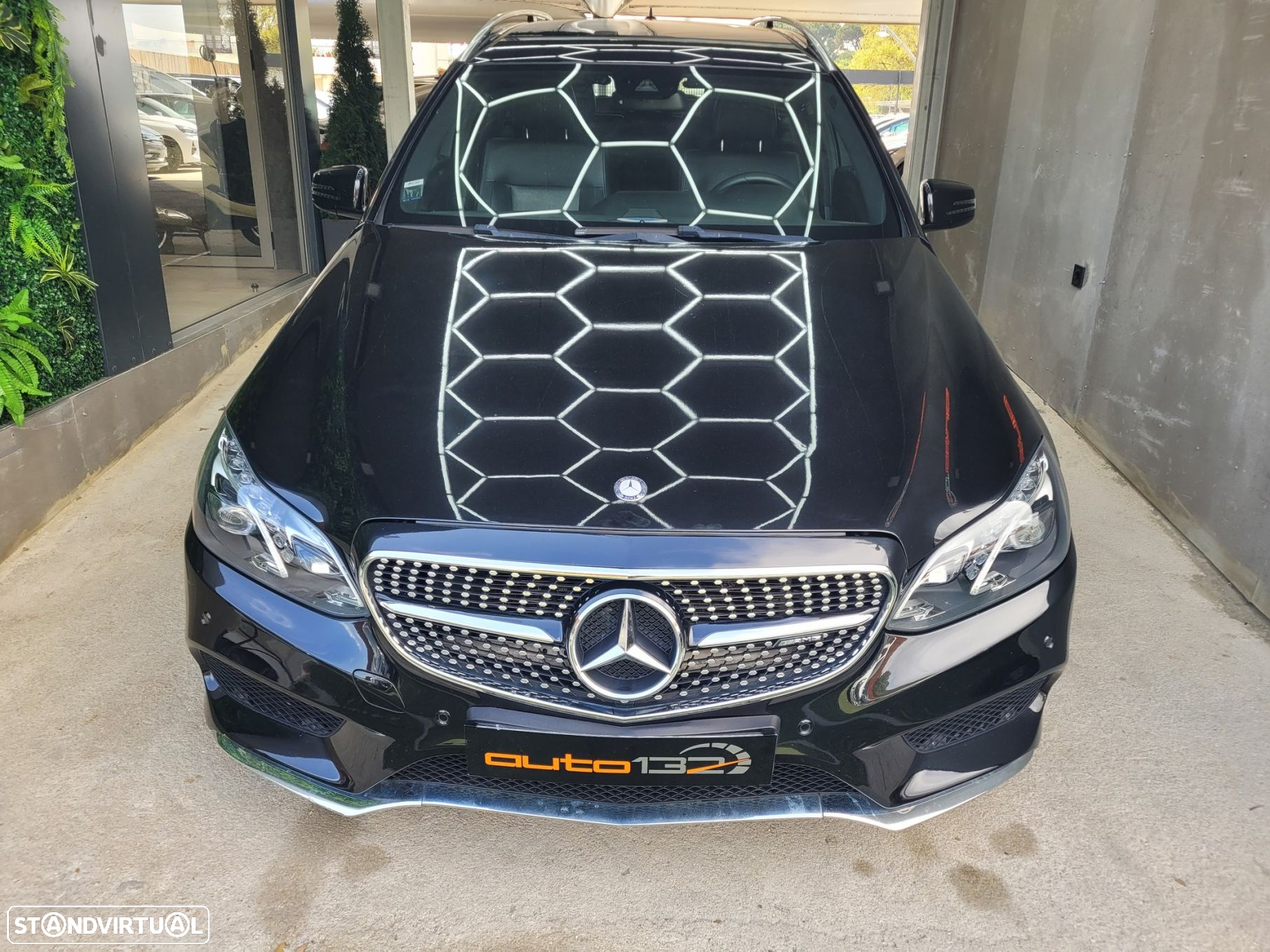 Mercedes-Benz E 300 Bluetec Hybrid Avantgarde - 47