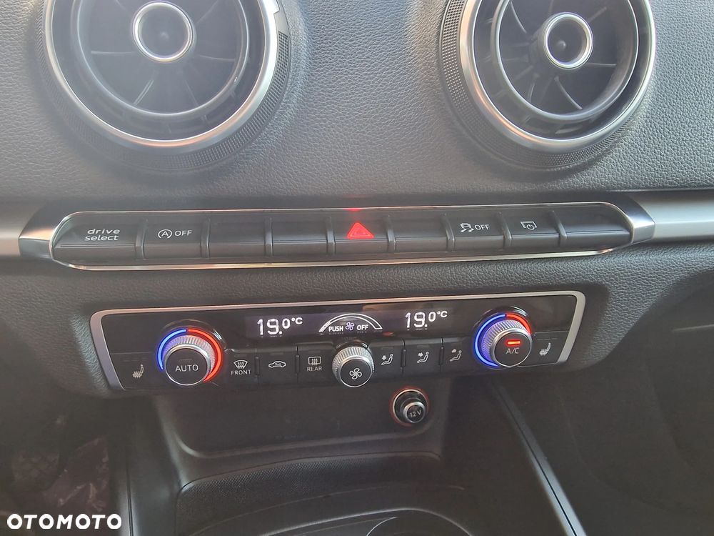 Audi A3 Sportback 2.0 TDI Attraction - 17