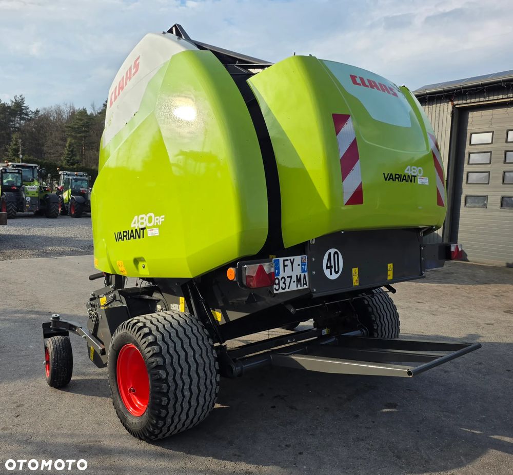 Claas Variant 480 RF - 3
