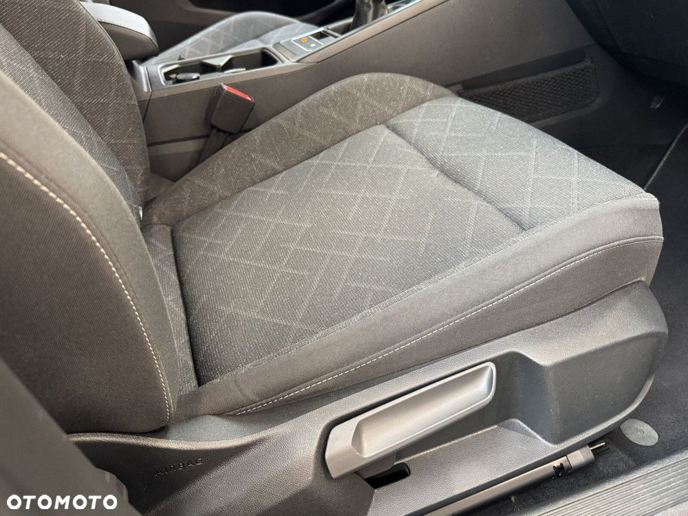 Volkswagen Golf Variant - 20