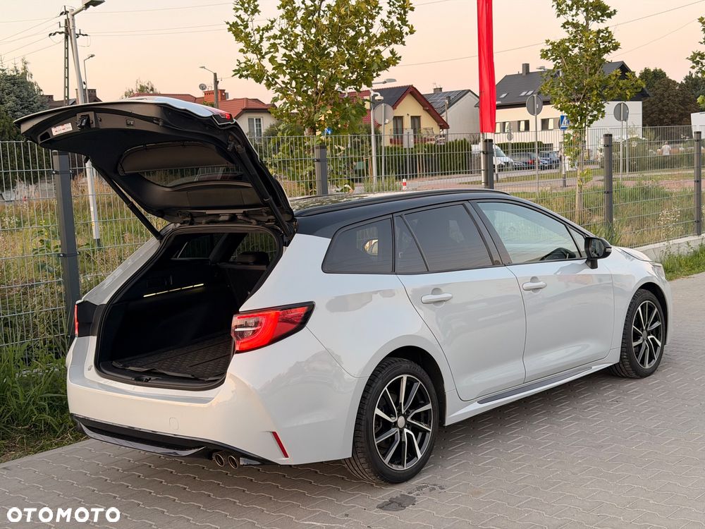 Toyota Corolla 2.0 Hybrid GR Sport - 22