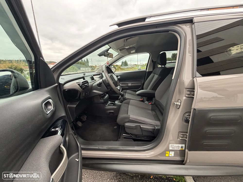 Citroën C4 Cactus PureTech 82 Shine - 28