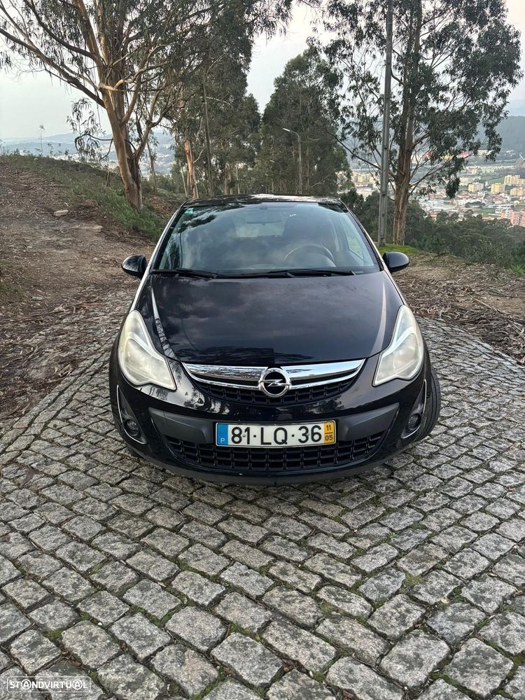 Opel Corsa 1.2 Black Edition - 4