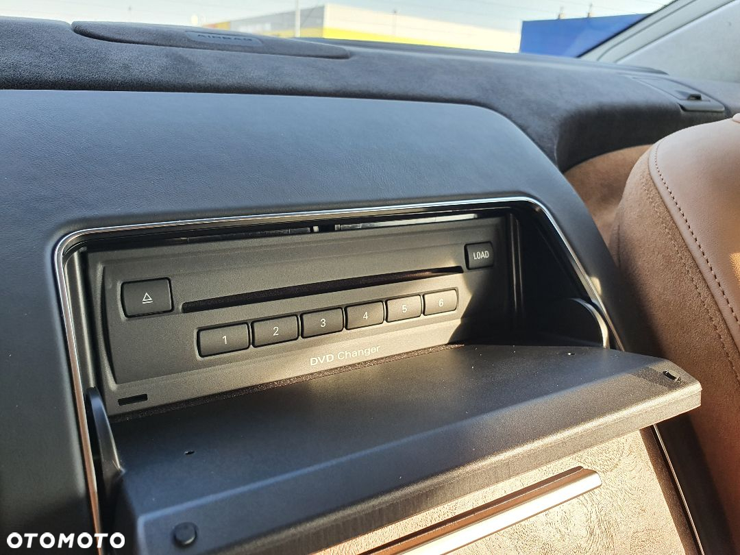 Audi A8 60 TFSI quattro tiptronic - 11