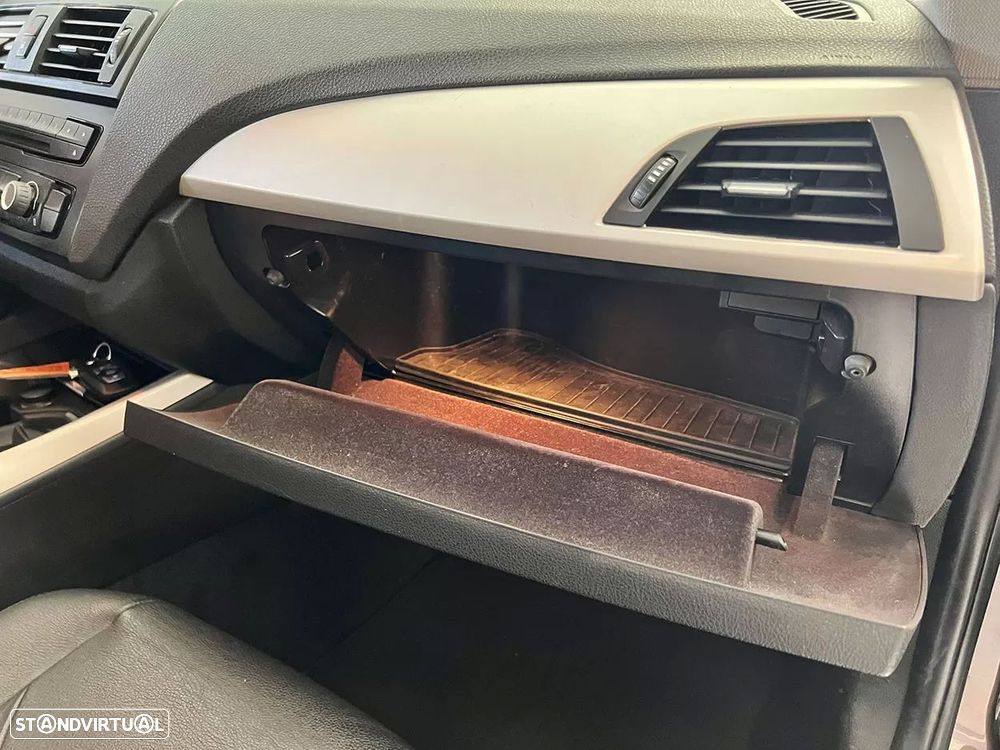 BMW 116 d EfficientDynamics - 19