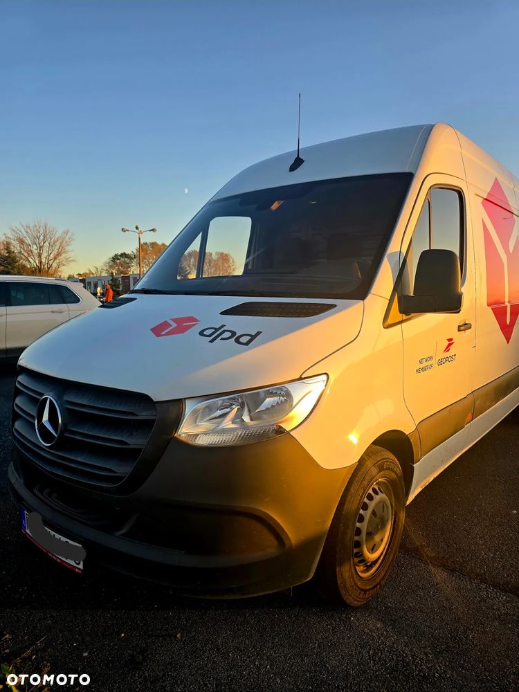 Mercedes-Benz Sprinter - 5