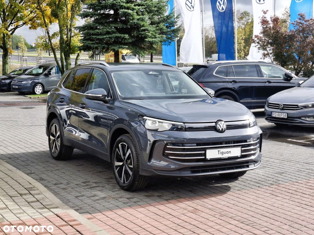 Volkswagen Tiguan - 3