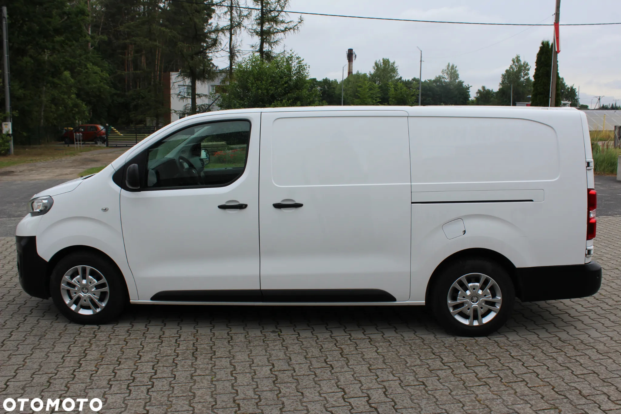 Peugeot Expert - 8