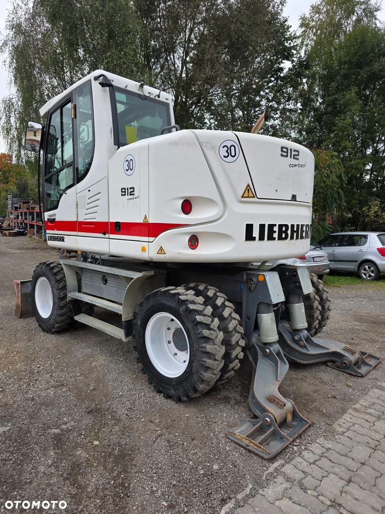 Liebherr 912 Compact - 7