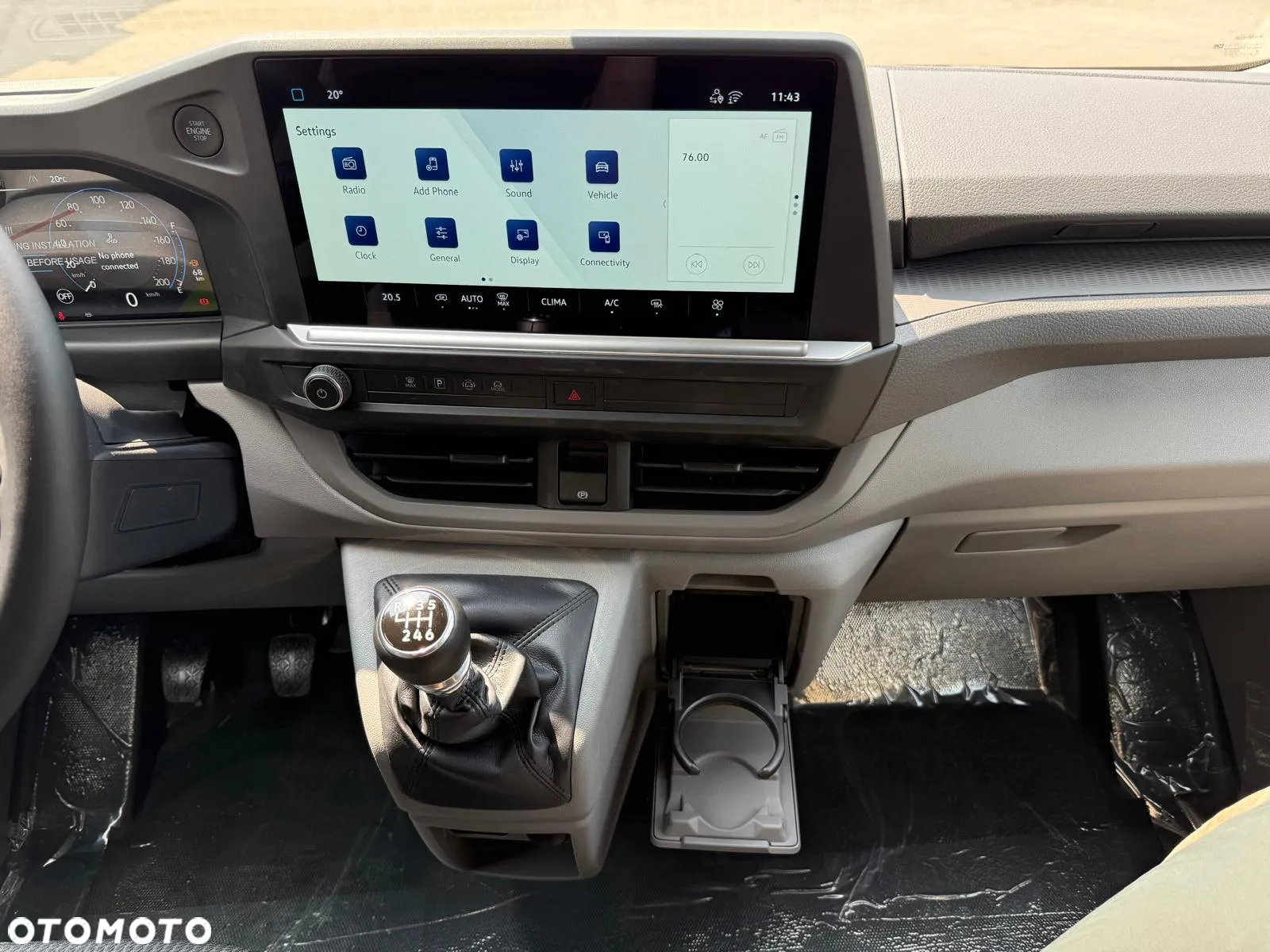 Volkswagen Transporter T7 - 14