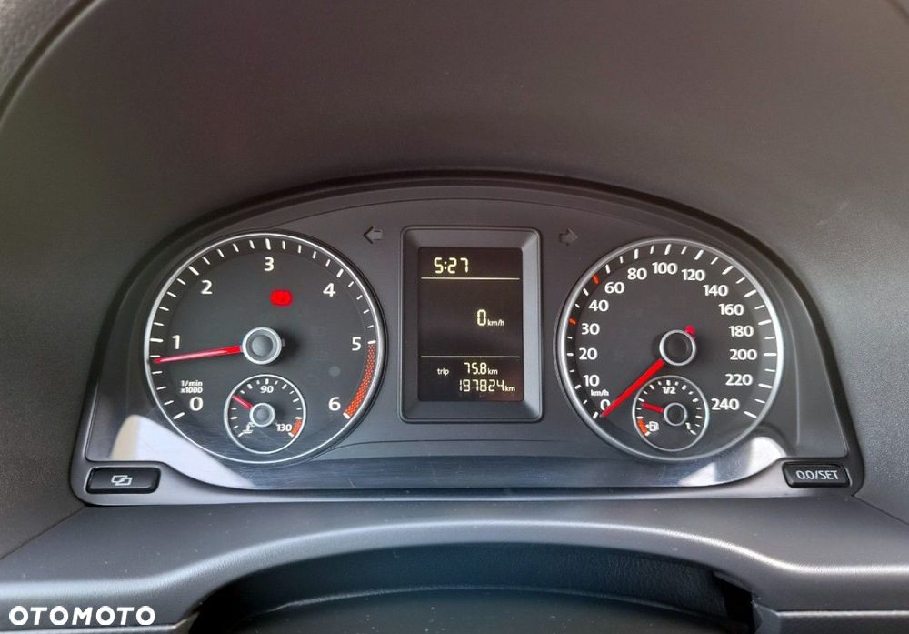 Volkswagen Caddy 2011