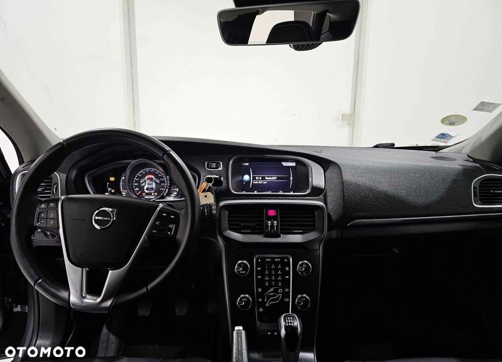 Volvo V40 - 14