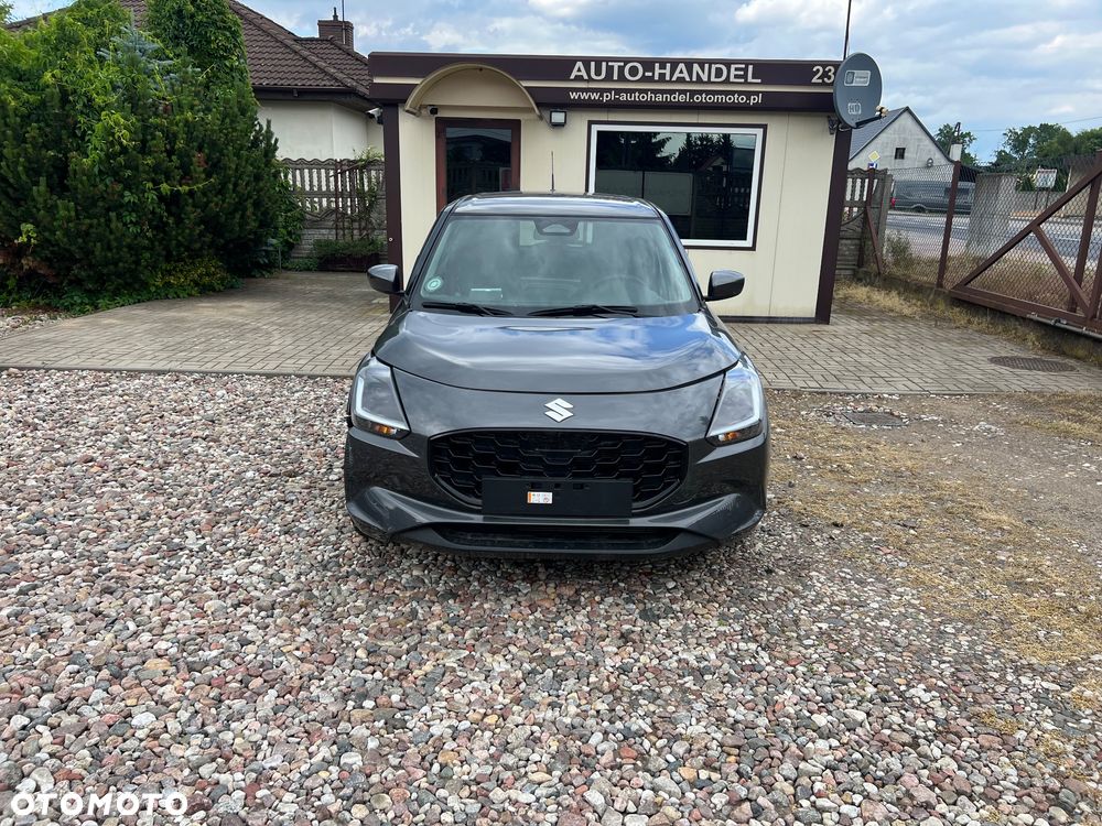 Suzuki Swift - 1