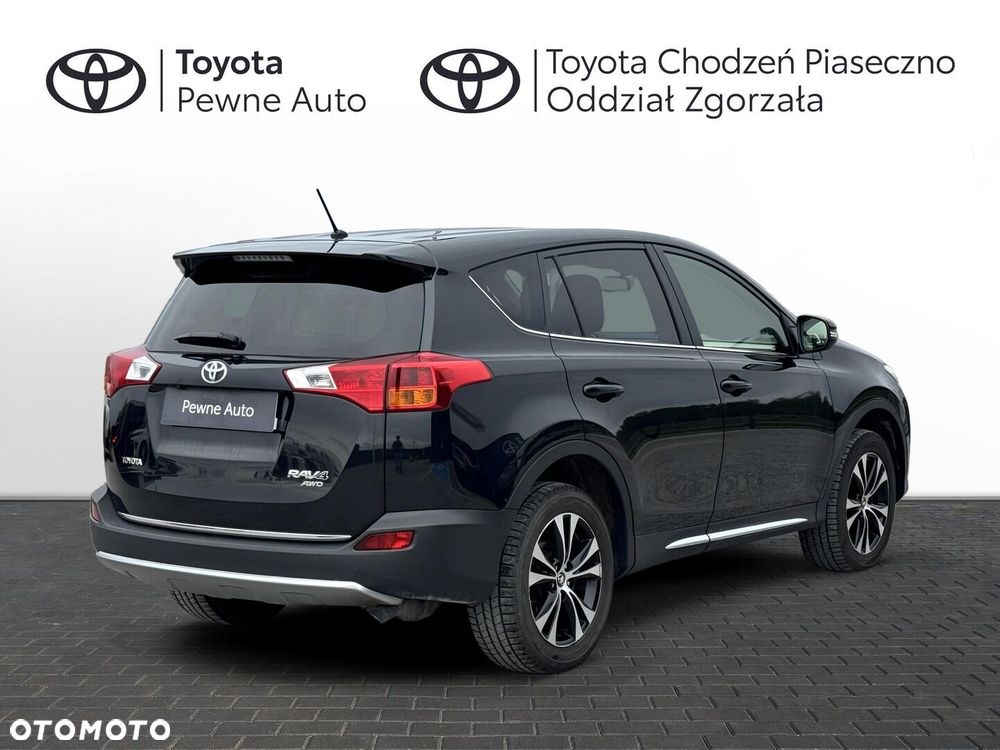 Toyota RAV4 - 6